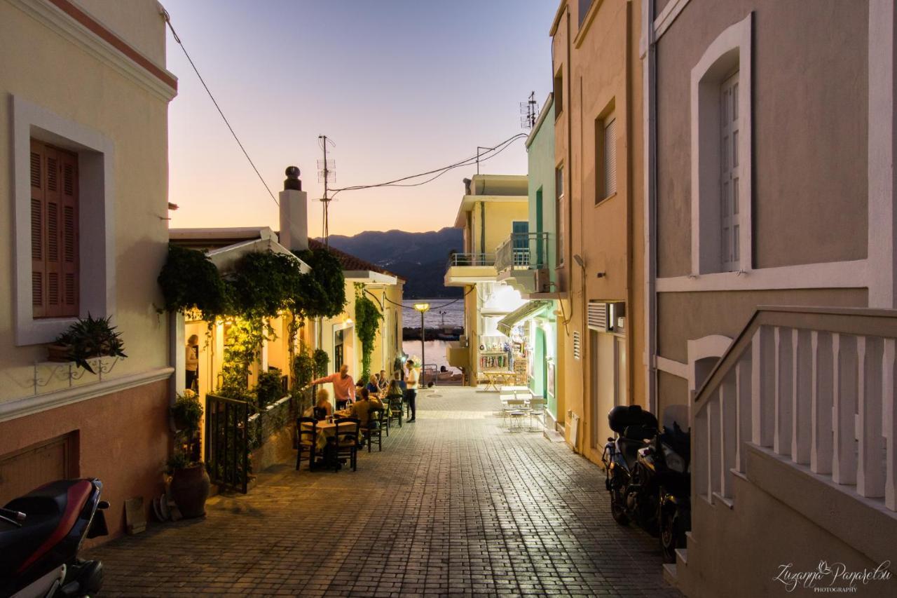 Pier Apartments Karpathos Esterno foto