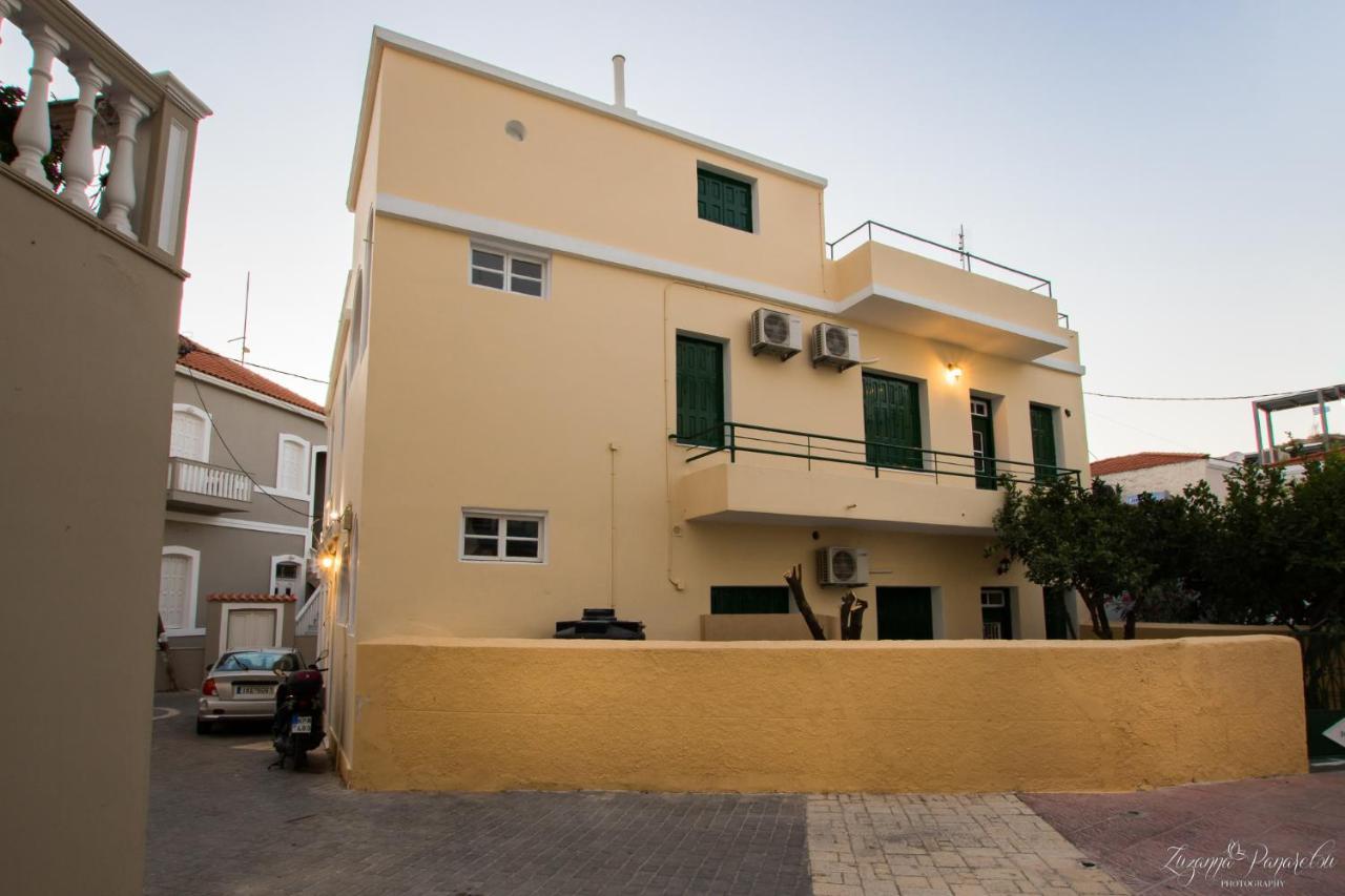 Pier Apartments Karpathos Esterno foto