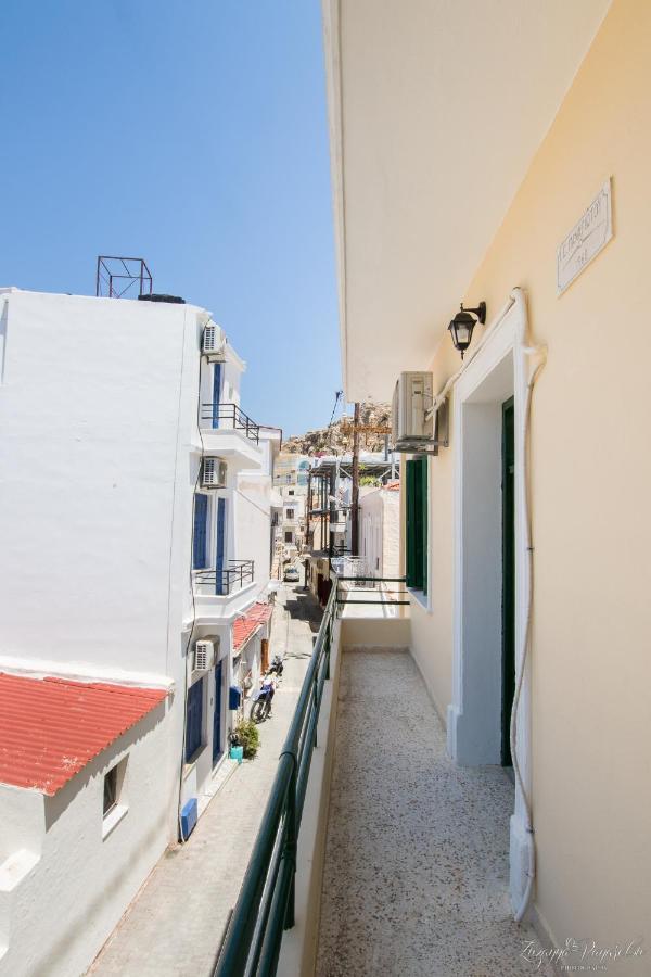 Pier Apartments Karpathos Esterno foto